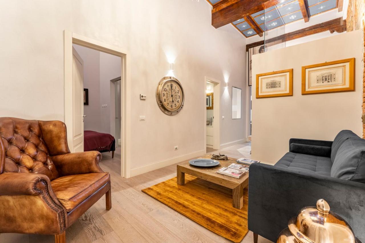 Art Apartment Luxury Sofia Suite Florenz Exterior foto